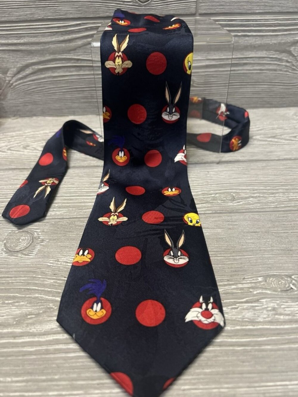 Looney Tunes Mania Tie Black Red Polka Dots Bugs Tweety Daffy Vintage 1990s